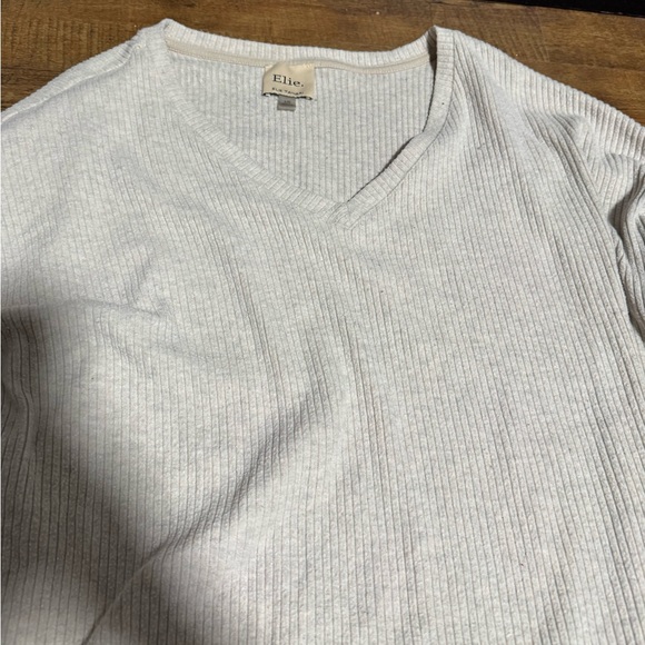 Cream V-Neck Ribbed Sweater - Picture 5 of 5